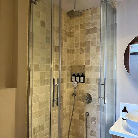 Edra House Hotel